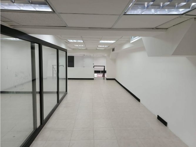 Local en arriendo en Shellmar, Medellín, 316 m² · foto 4 de 8