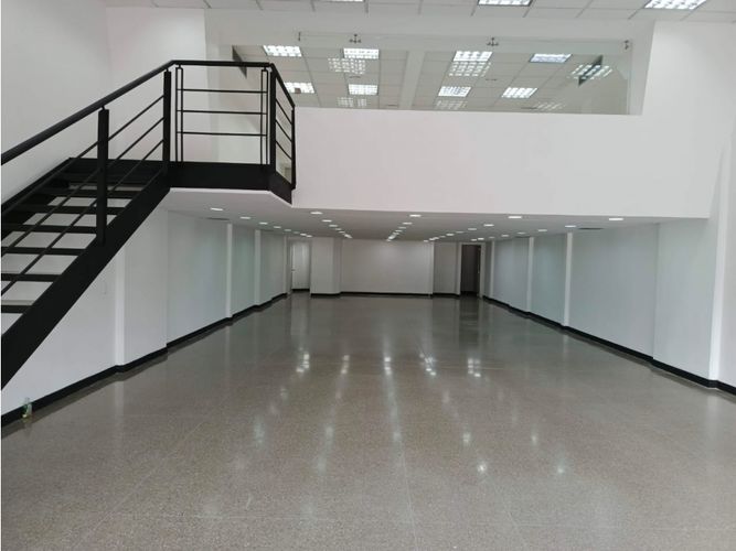 Local en arriendo en Shellmar, Medellín, 316 m² · foto 6 de 8