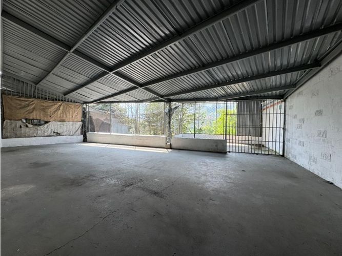 Bodega en arriendo en San Agustin Industrial, Sabaneta, 673 m² · foto 11 de 14