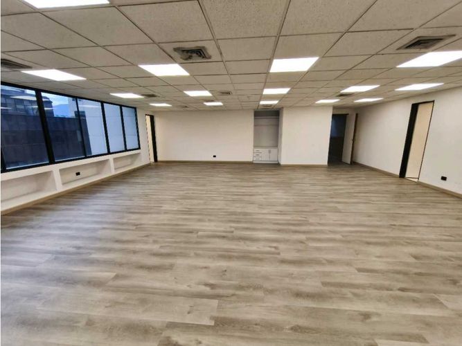 Oficina en arriendo en Patio Bonito, Medellín, 125 m² · foto 6 de 18