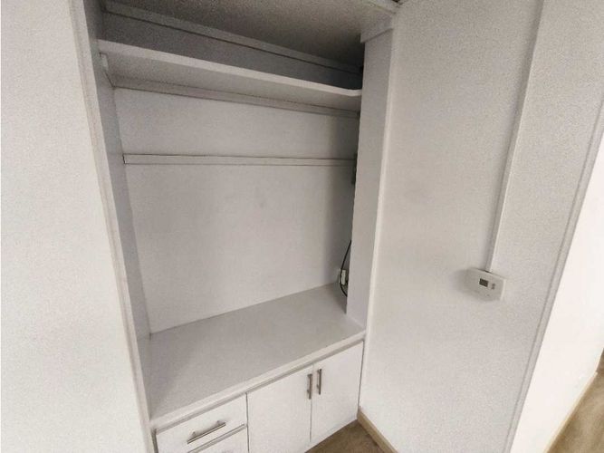 Oficina en arriendo en Patio Bonito, Medellín, 125 m² · foto 17 de 18