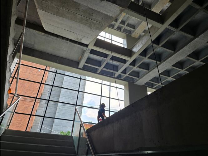 Bodega en arriendo en Perpetuo Socorro, Medellín, 2800 m² · foto 11 de 19