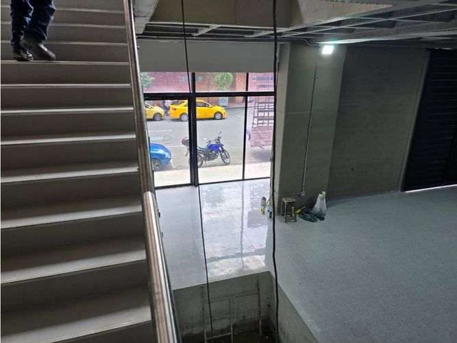 Bodega en arriendo en Perpetuo Socorro, Medellín, 2800 m² · foto 15 de 19