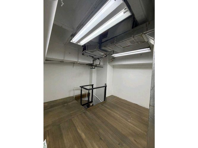 Local en arriendo en San Diego, Medellín, 54 m² · foto 4 de 8