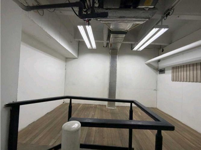 Local en arriendo en San Diego, Medellín, 54 m² · foto 5 de 8