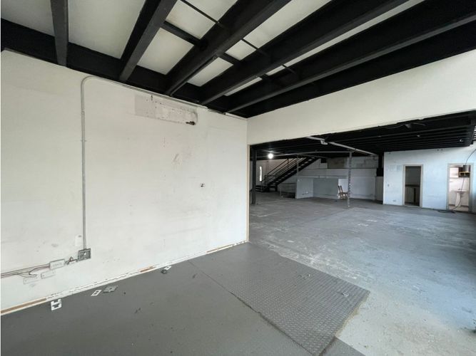 Bodega en arriendo en Pan De Azucar, Sabaneta, 681 m² · foto 15 de 15