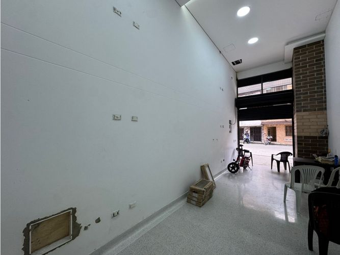 Local en arriendo en Calle Larga, Sabaneta, 30 m² · foto 8 de 10
