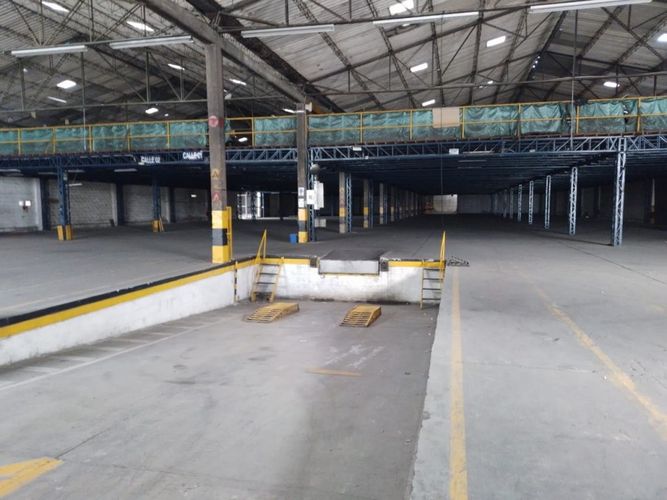 Bodega en venta en Camparola, Itagüí · foto 3 de 19