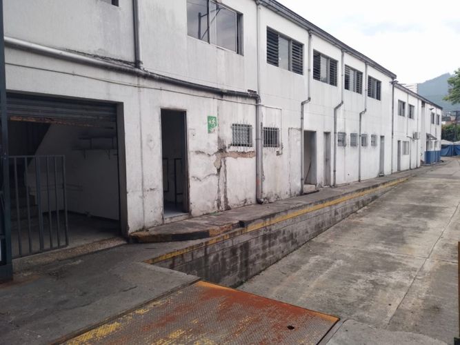 Bodega en venta en Camparola, Itagüí · foto 15 de 19
