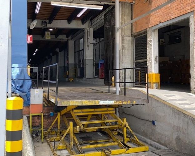 Bodega en venta en Los Naranjos, Itagüí · foto 4 de 8