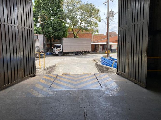 Bodega en venta en Los Naranjos, Itagüí · foto 8 de 8