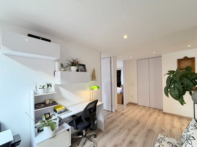 Apartamento de 3 alcobas en venta en Cedritos, Bogotá, 141 m² · foto 22 de 24
