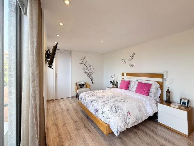 Apartamento de 3 alcobas en venta en Cedritos, Bogotá, 141 m² · foto 15 de 24