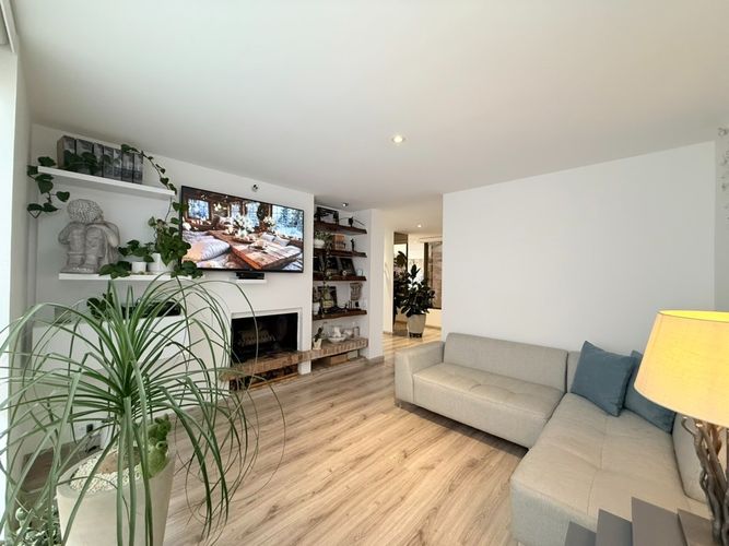 Apartamento de 3 alcobas en venta en Cedritos, Bogotá, 141 m² · foto 9 de 24