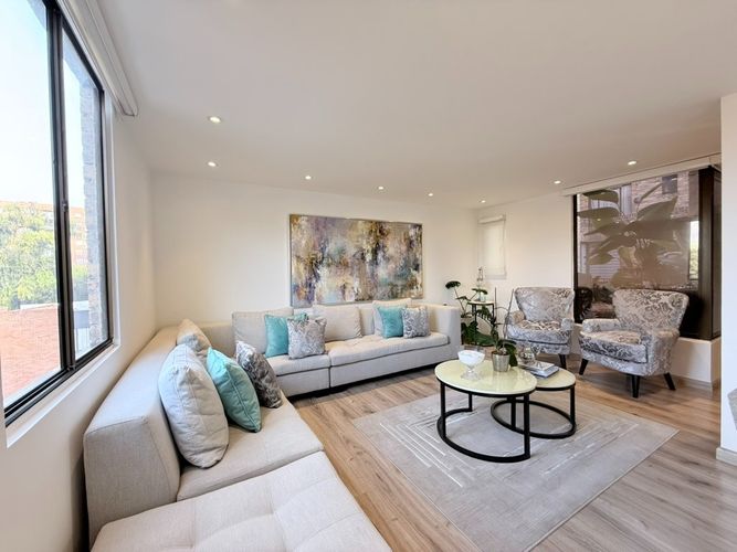 Apartamento de 3 alcobas en venta en Cedritos, Bogotá, 141 m² · foto 5 de 24