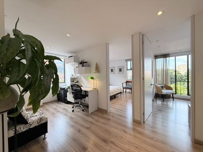 Apartamento de 3 alcobas en venta en Cedritos, Bogotá, 141 m² · foto 23 de 24