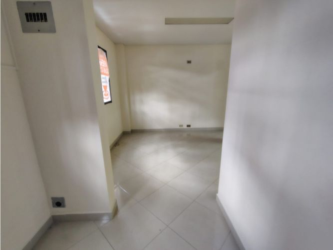 Local en arriendo en Colombia, Medellín, 50 m² · foto 5 de 6