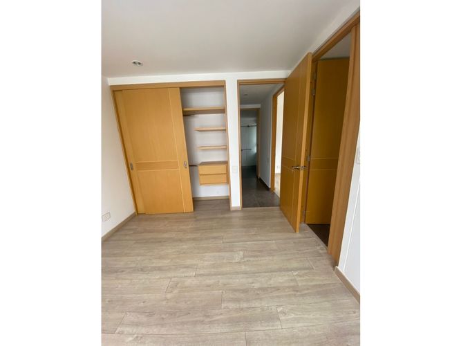 Apartamento de 3 alcobas en venta en Cañaveral, Floridablanca, 98 m² · foto 7 de 11