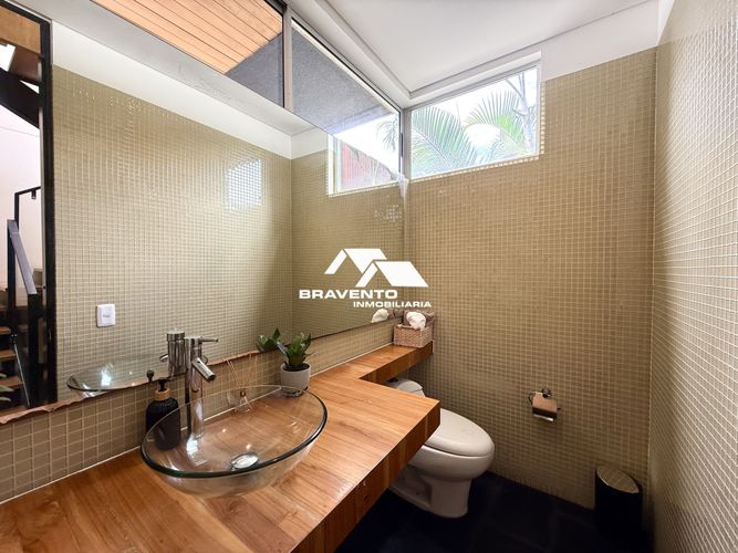 Casa de 4 alcobas en venta en Loma Del Chocho, Envigado, 345 m² · foto 7 de 24