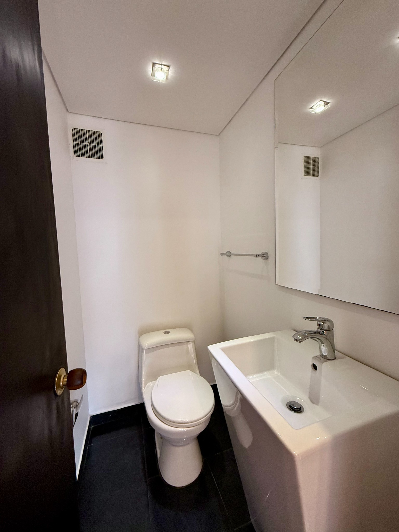 Apartamento en venta en Los Cedros, Bogotá · foto 4 de 10