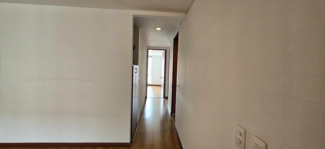 Apartamento de 2 alcobas en venta en Cedritos, Bogotá, 66 m² · foto 4 de 24