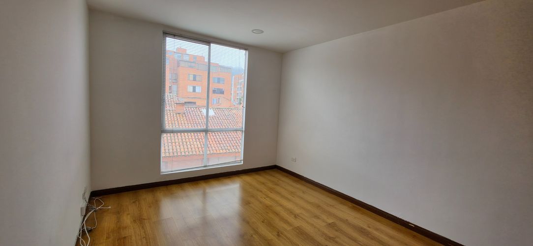 Apartamento de 2 alcobas en venta en Cedritos, Bogotá, 66 m² · foto 9 de 24