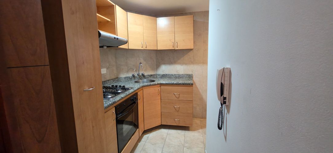 Apartamento de 2 alcobas en venta en Cedritos, Bogotá, 66 m² · foto 6 de 24