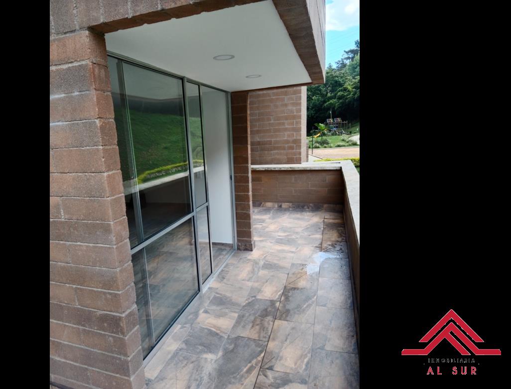 Apartamento en venta en Loma del Indio, Medellín 3
