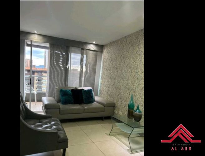 Apartamento de 3 alcobas en venta en Loma De San Jose, Sabaneta, 85 m² · foto 3 de 17