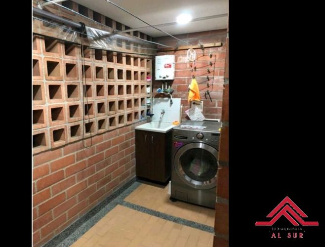Apartamento de 3 alcobas en venta en Loma De San Jose, Sabaneta, 85 m² · foto 6 de 17