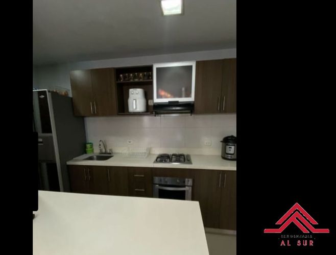 Apartamento de 3 alcobas en venta en Loma De San Jose, Sabaneta, 85 m² · foto 7 de 17