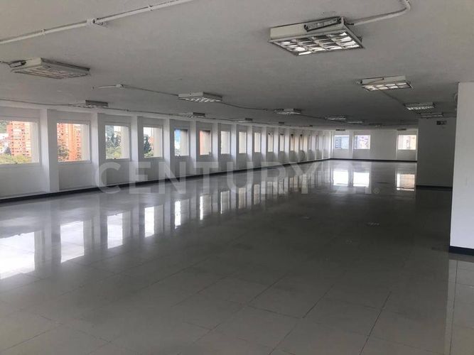 Edificio en venta en La Capuchina, Zipaquirá, 2000 m² · foto 6 de 22