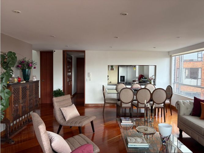 Apartamento en venta en Bella Suiza, Bogotá · foto 4 de 17