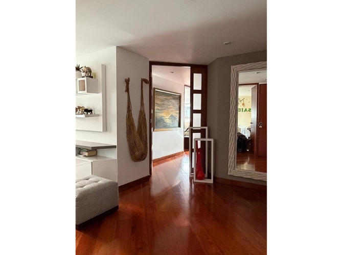 Apartamento en venta en Bella Suiza, Bogotá · foto 6 de 17