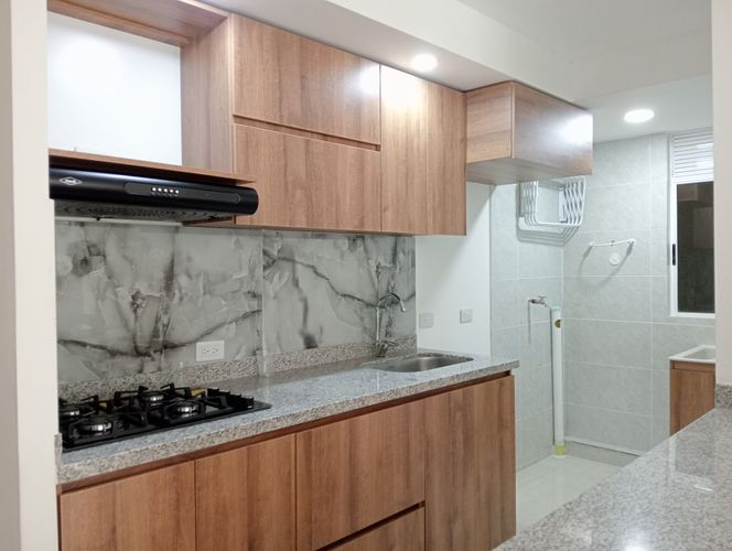 Apartamento de 2 alcobas en venta en Jorge Zawadsky, Cali, 52 m² · foto 2 de 24