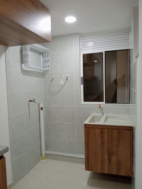 Apartamento de 2 alcobas en venta en Jorge Zawadsky, Cali, 52 m² · foto 7 de 24