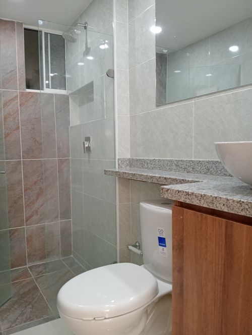 Apartamento de 2 alcobas en venta en Jorge Zawadsky, Cali, 52 m² · foto 18 de 24