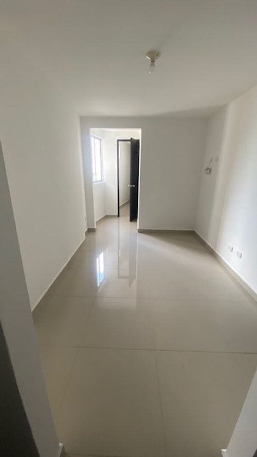 Apartaestudio en venta en San Francisco, Bucaramanga, 27 m² · foto 2 de 24