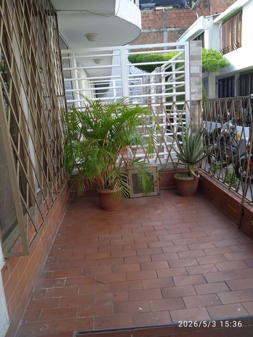Casa de 3 alcobas en venta en Villa Del Prado, Cali, 62 m² · foto 2 de 24