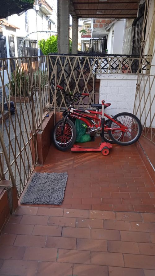 Casa de 3 alcobas en venta en Villa Del Prado, Cali, 62 m² · foto 3 de 24