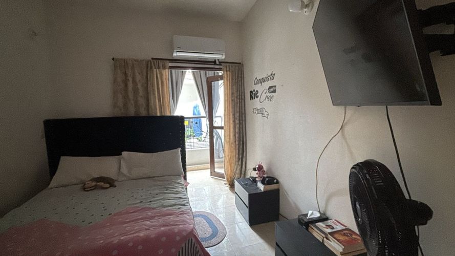 Casa de 7 alcobas en venta en Candelaria, 218 m² · foto 5 de 24