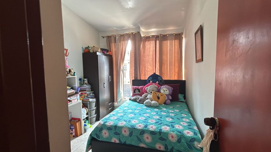 Casa de 7 alcobas en venta en Candelaria, 218 m² · foto 7 de 24