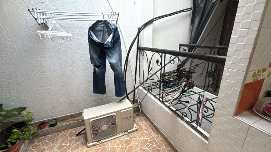 Casa de 7 alcobas en venta en Candelaria, 218 m² · foto 10 de 24