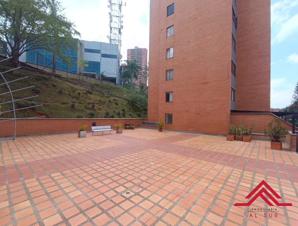Apartamento en venta en Loma Del Indio, Medellín · foto 18 de 18