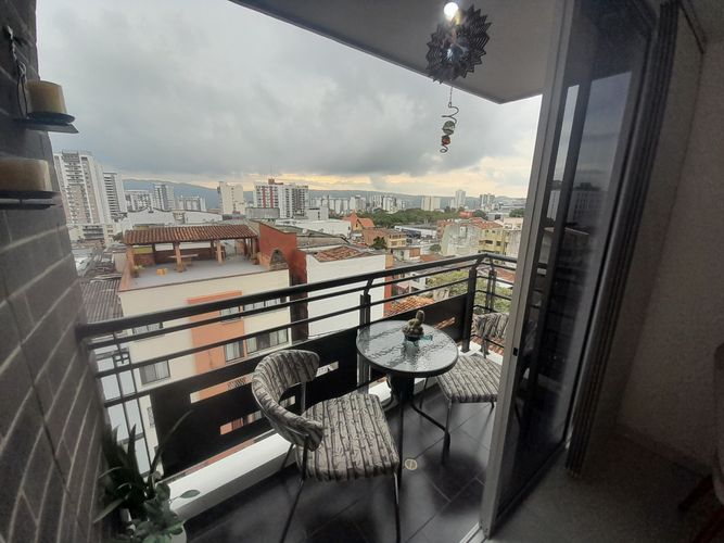 Apartamento de 3 alcobas en venta en La Aurora, Bucaramanga, 83 m² · foto 3 de 20