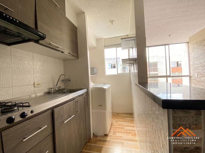 Apartamento de 3 alcobas en venta en Cr. Samarkanda, Ibagué, 46 m² · foto 14 de 18