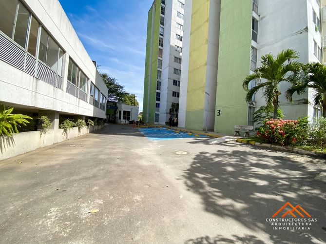Apartamento de 3 alcobas en venta en Cr. Samarkanda, Ibagué, 46 m² · foto 15 de 18