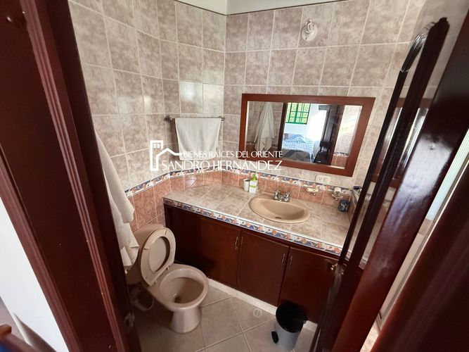 Casa de 4 alcobas en venta en Campo Verde, Piedecuesta, 241 m² · foto 13 de 24