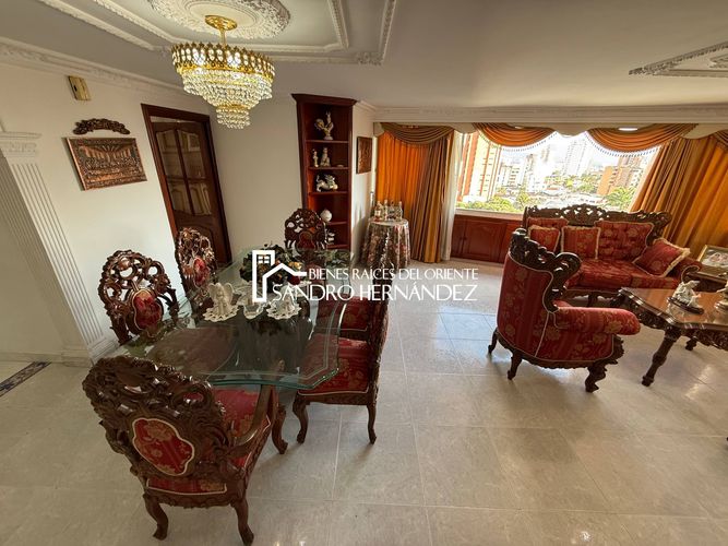 Apartamento de 3 alcobas en venta en Cabecera Del Llano, Bucaramanga, 185 m² · foto 19 de 24