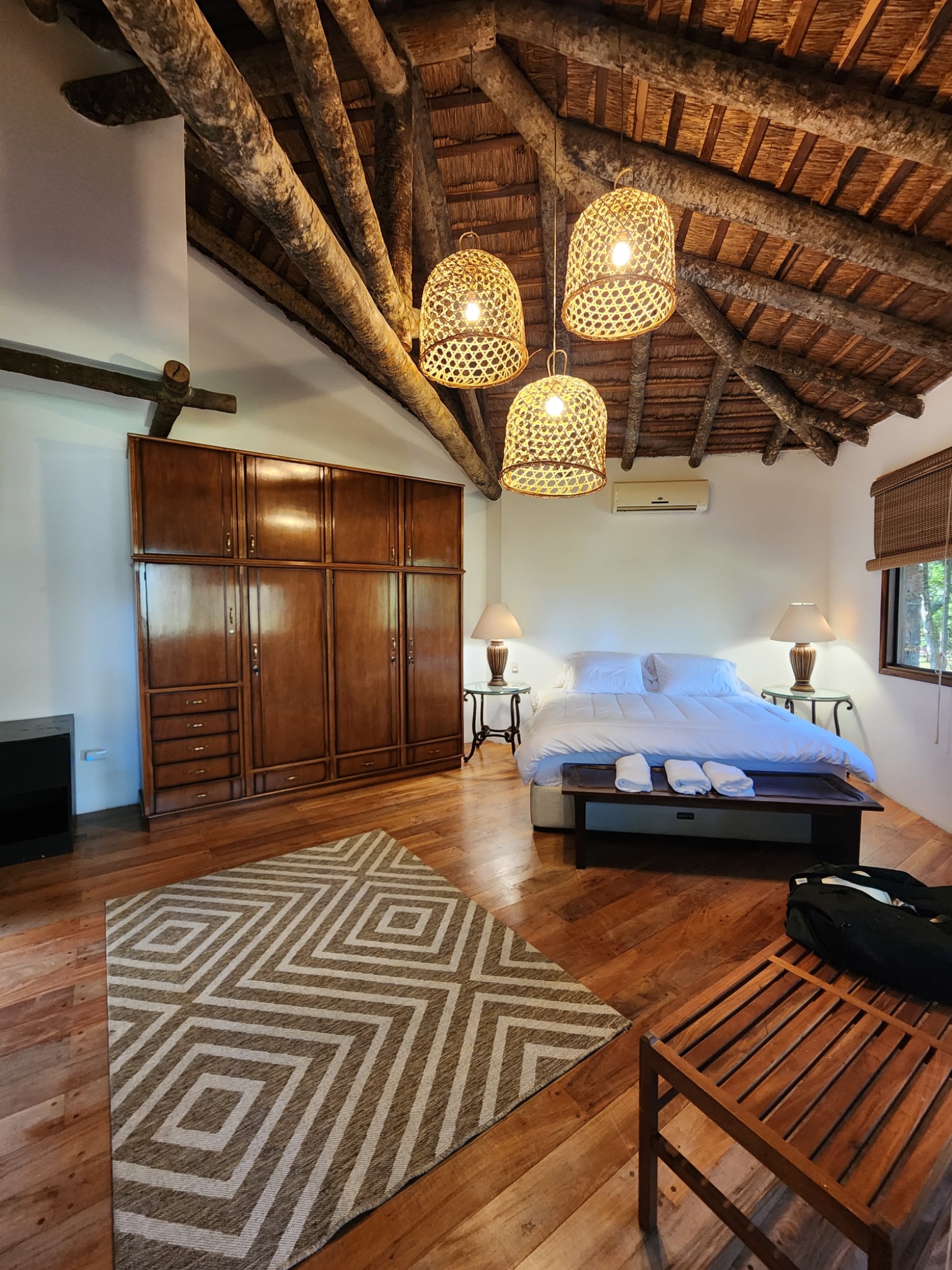 Casa en Venta y Alquiler Anual en San Bernardino ? zona Los Alpes. Con Piscina y Jacuzzi. — foto 3
